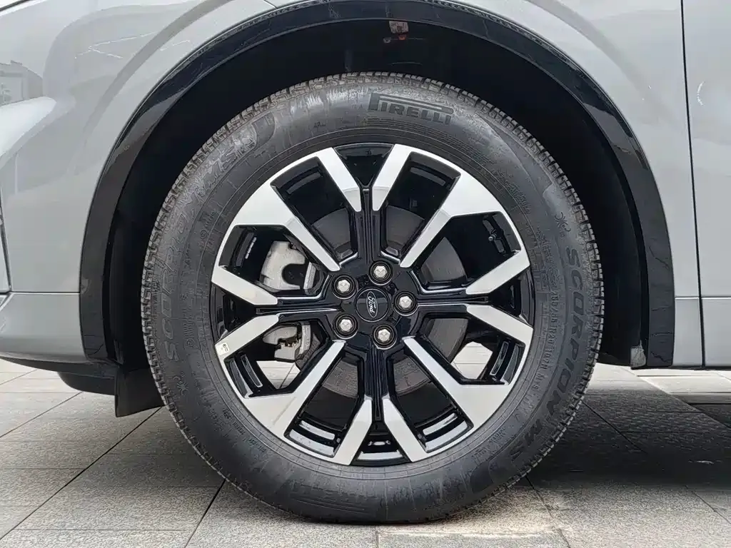 Ford Edge 2024 из CN, фото 4