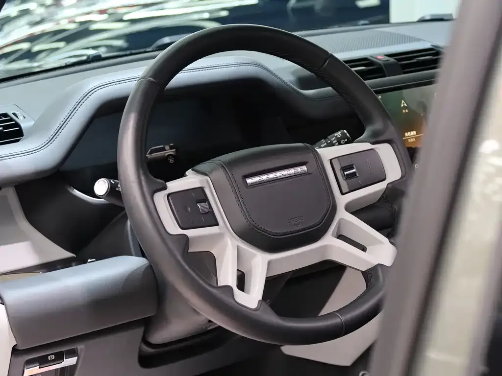 Land Rover Defender 2023 из CN, фото 7