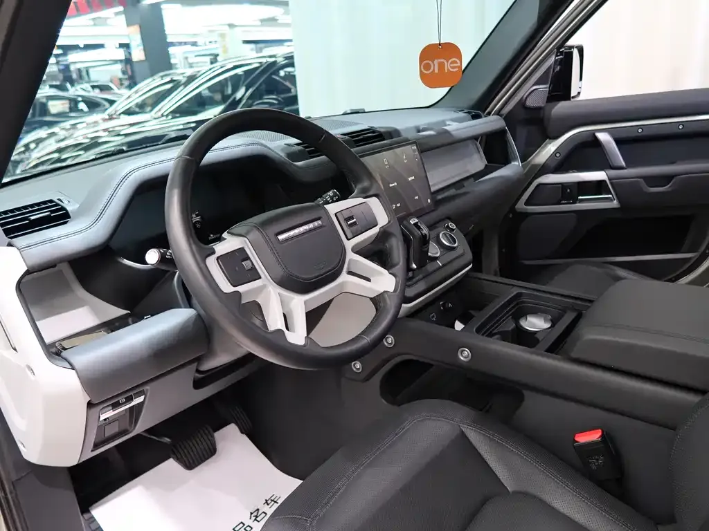 Land Rover Defender 2023 из CN, фото 9