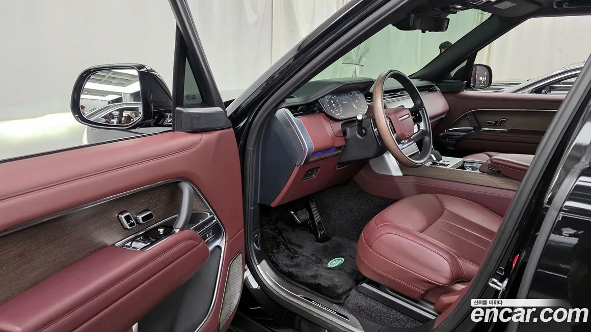 Land Rover Range Rover 2025 из KR, фото 10