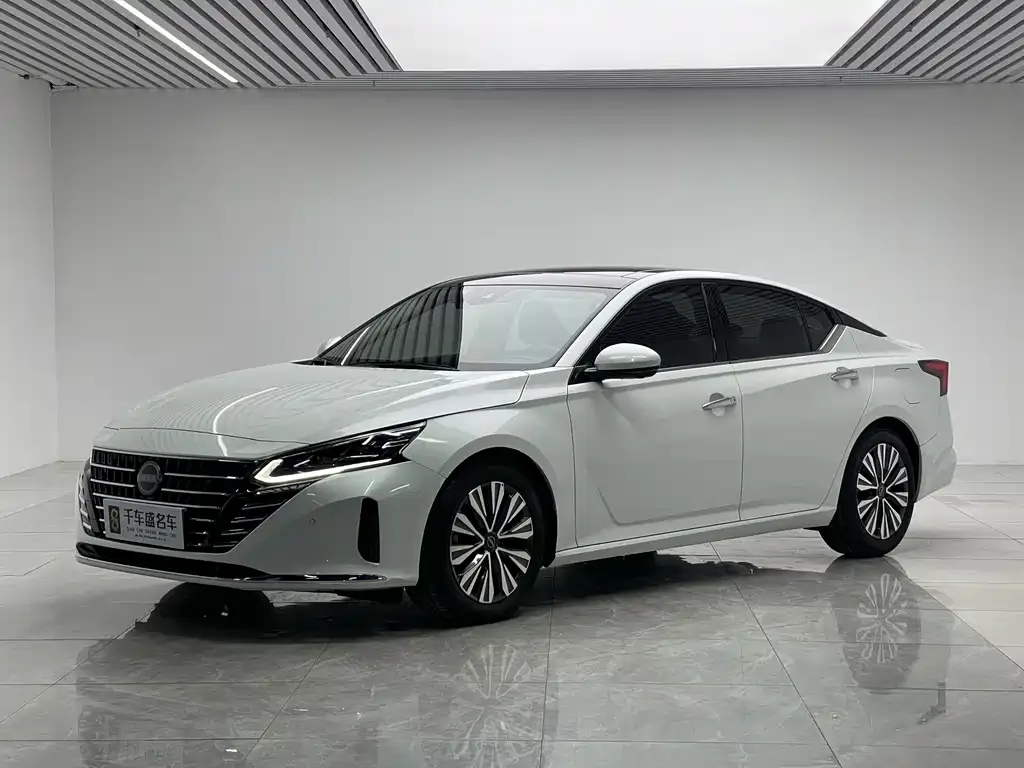 Nissan Teana 2023 из CN, фото 1