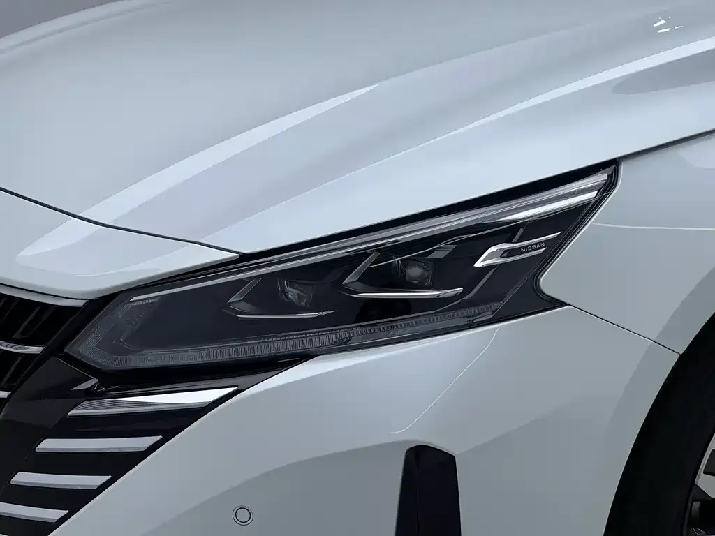 Nissan Teana 2023 из CN, фото 2