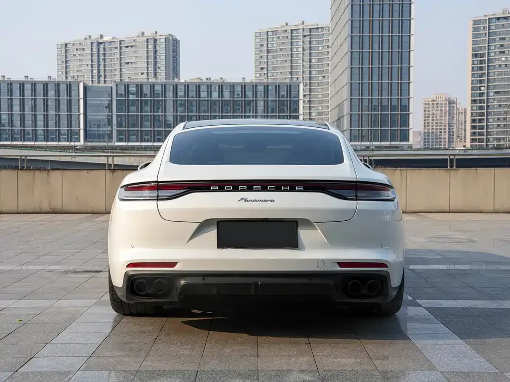 Porsche Panamera 2023 из CN, фото 10