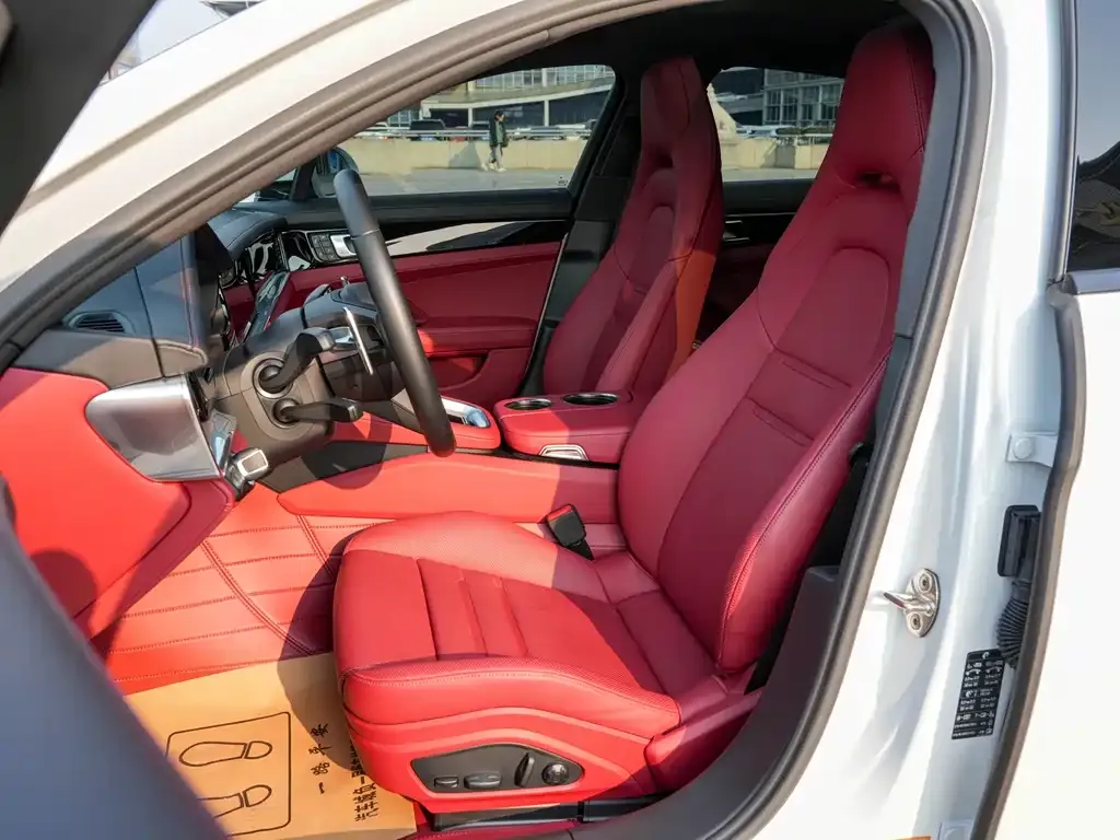 Porsche Panamera 2023 из CN, фото 2