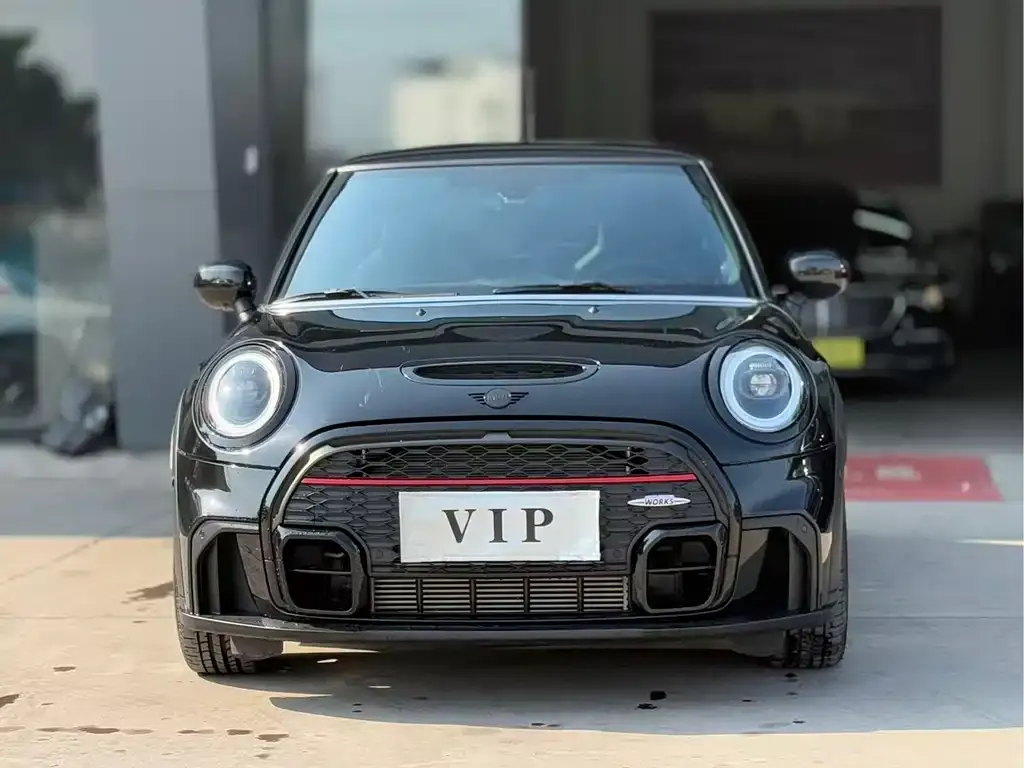 MINI JCW (John Cooper Works) 2023 из CN, фото 2