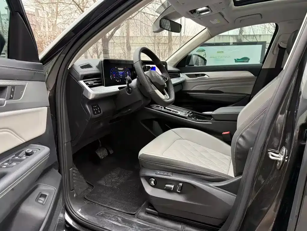 Volkswagen Tavendor 2025 из CN, фото 4