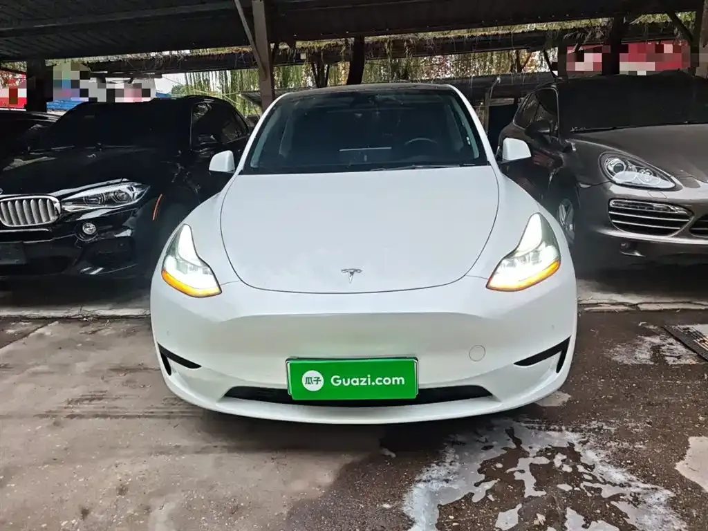 Tesla Model Y 2022 из CN, фото 3