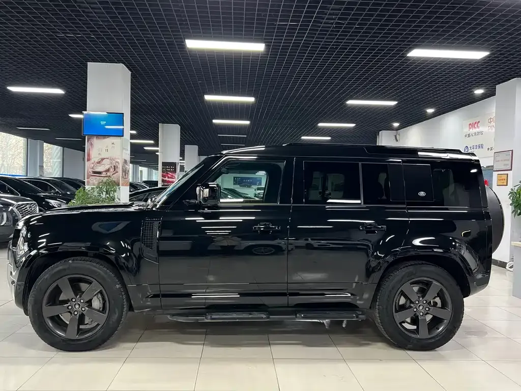 Land Rover Defender 2023 из CN, фото 9