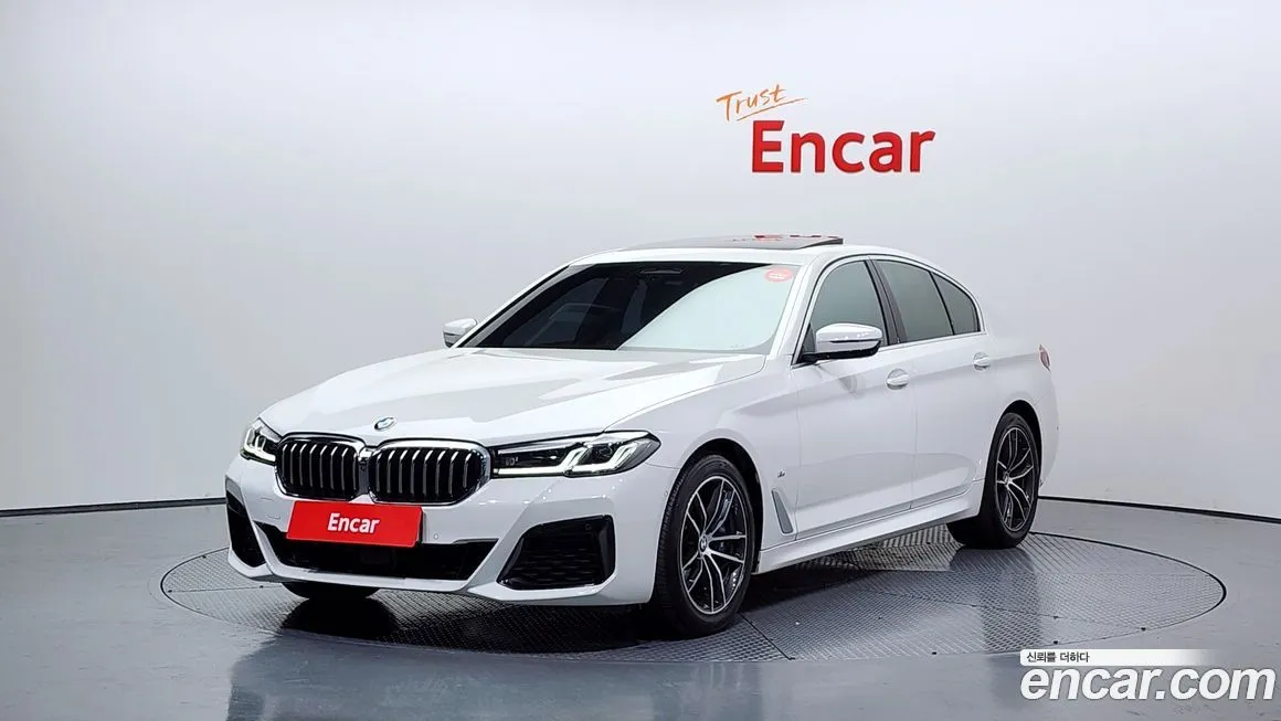 BMW 5-Series 2023 из KR, фото 1