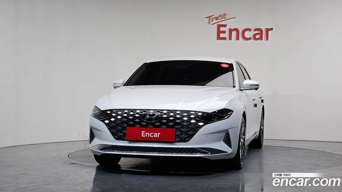 Hyundai Grandeur 2022 из KR, фото 3