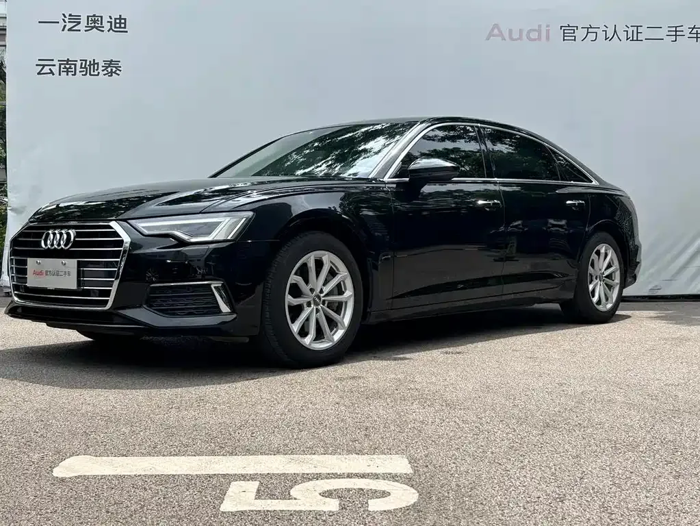 Audi A6L 2021 из CN, фото 1