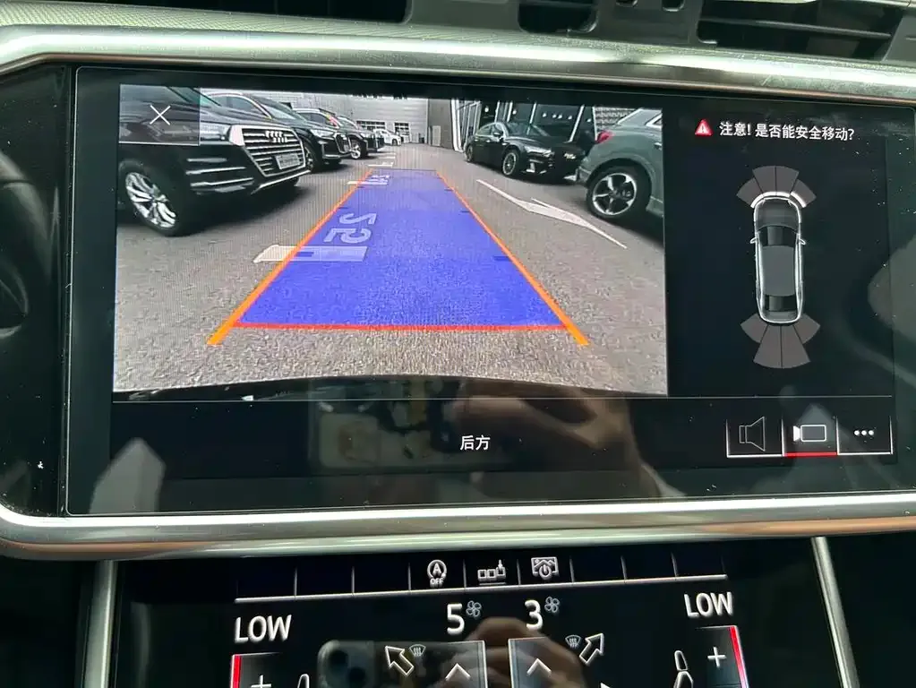 Audi A6L 2021 из CN, фото 3