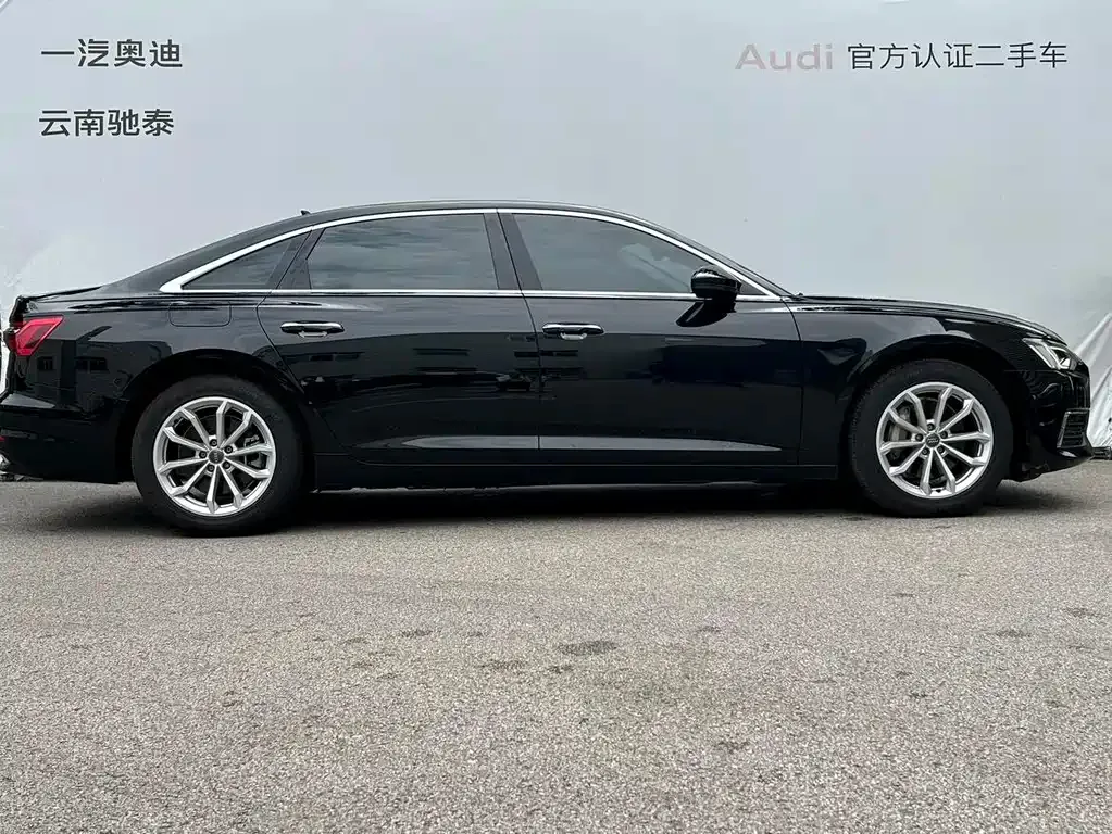 Audi A6L 2021 из CN, фото 8