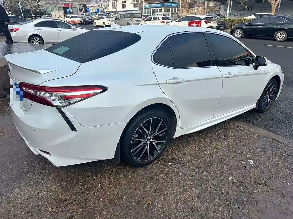 Toyota Camry 2022 из CN, фото 3