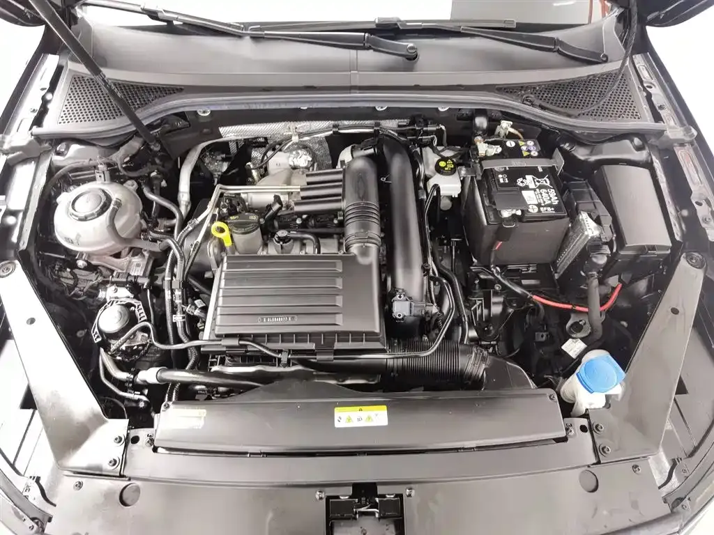 Volkswagen Magotan 2025 из CN, фото 9