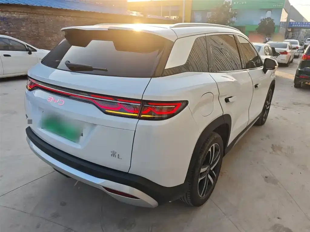 BYD L DM-i 2024 из CN, фото 7