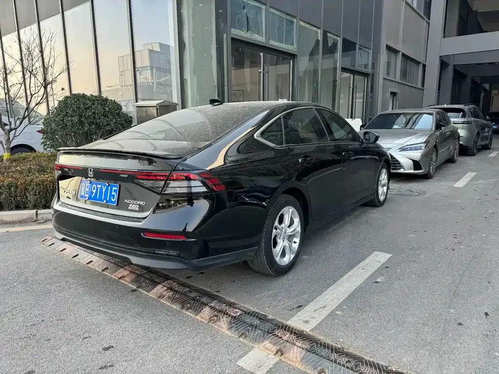 Honda Accord 2024 из CN, фото 5