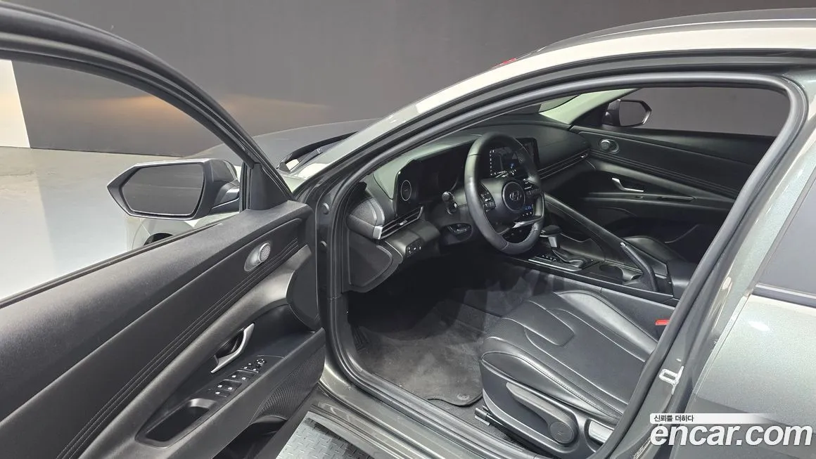 Hyundai AVANTE 2023 из KR, фото 10