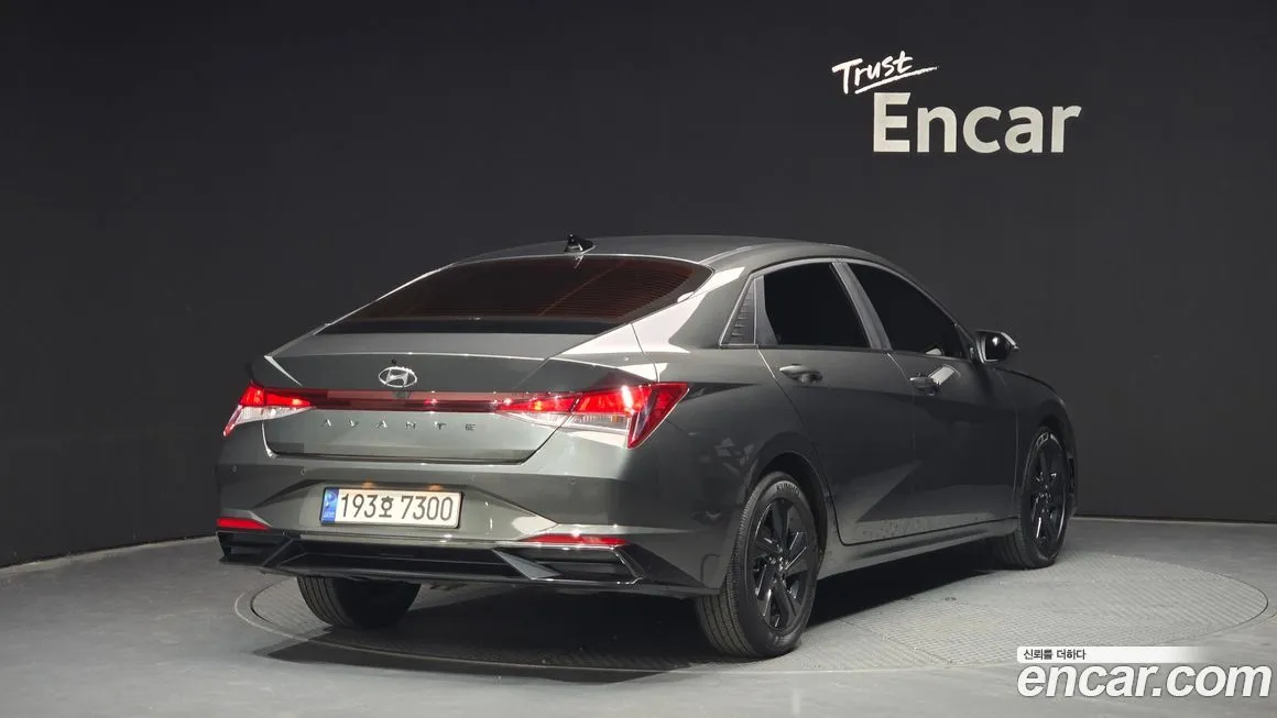 Hyundai AVANTE 2023 из KR, фото 2