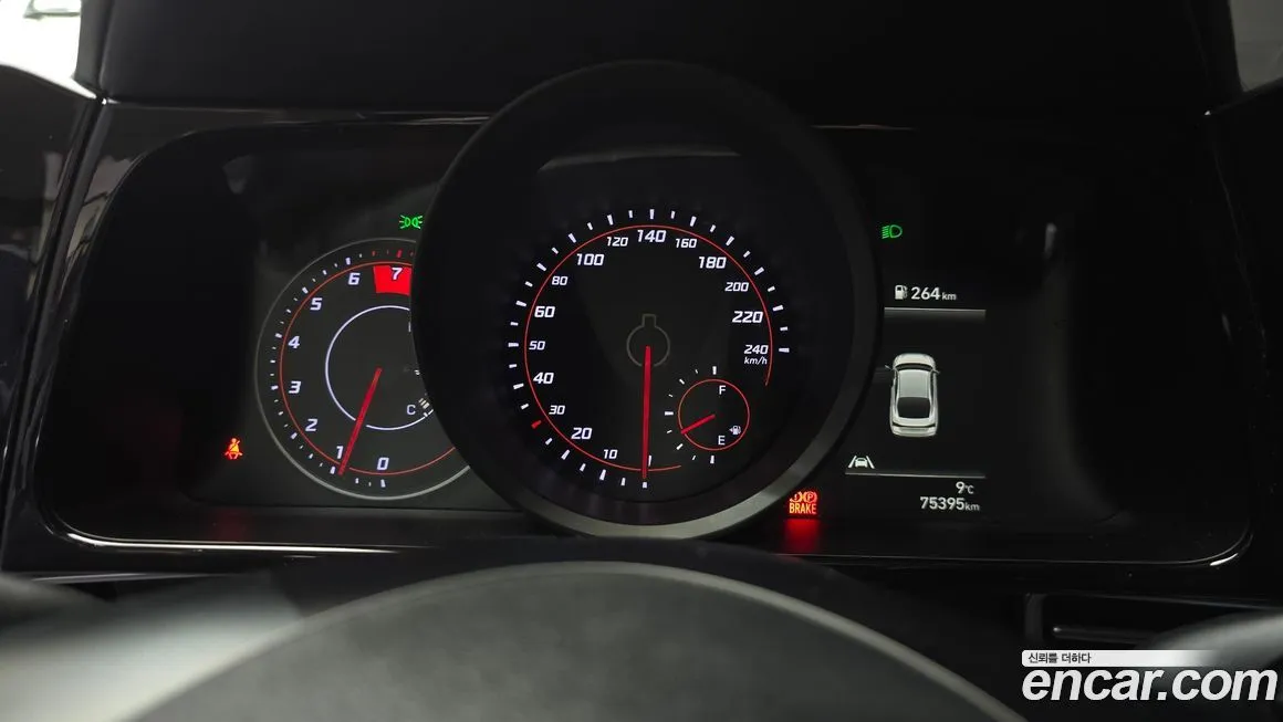 Hyundai AVANTE 2023 из KR, фото 8