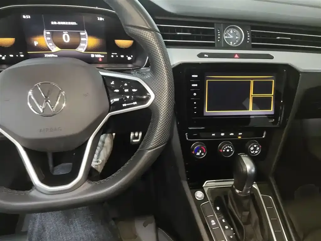Volkswagen Magotan 2025 из CN, фото 10