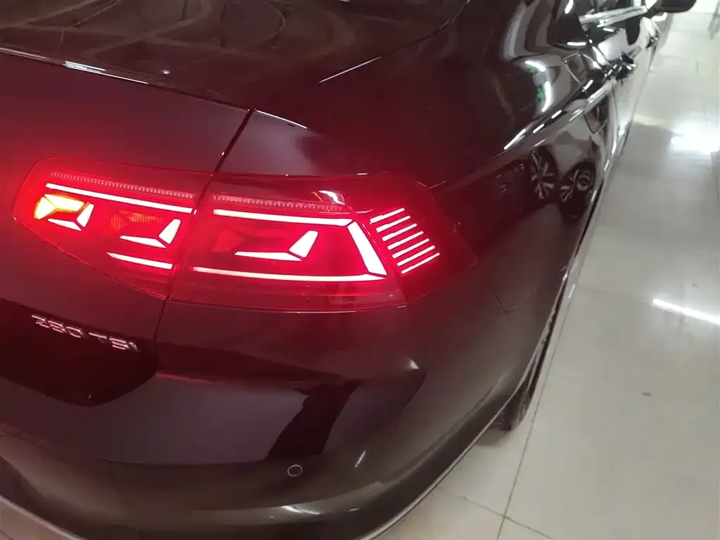 Volkswagen Magotan 2025 из CN, фото 2