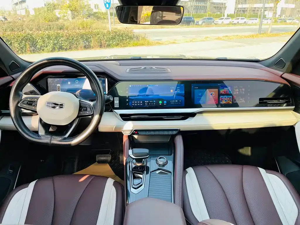 Geely Xingyue L 2023 из CN, фото 4