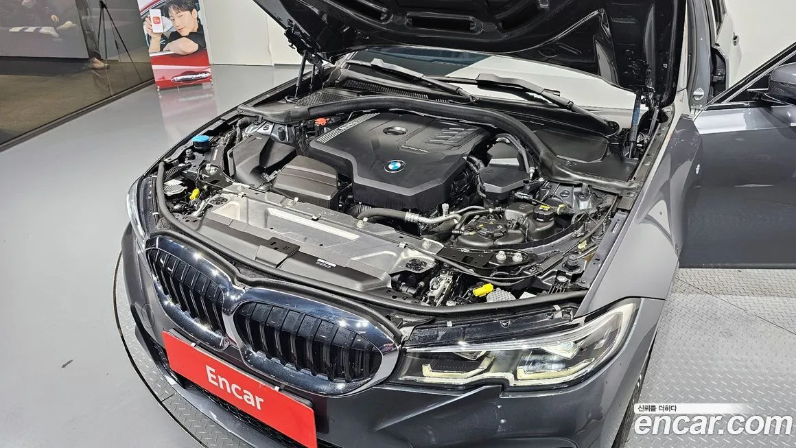 BMW 3-Series 2022 из KR, фото 4