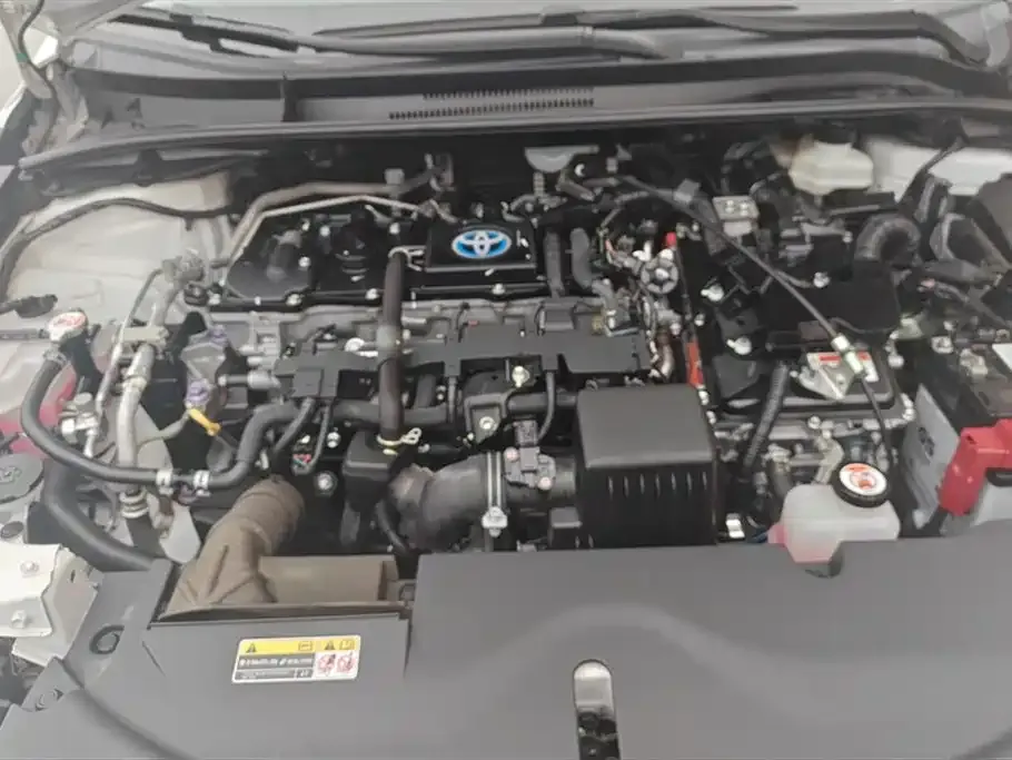 Toyota Corolla 2023 из CN, фото 2