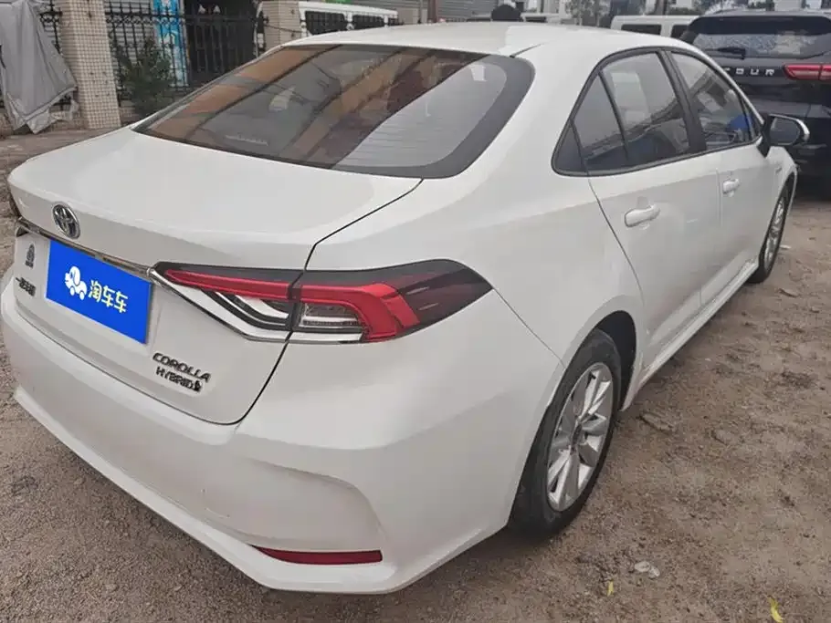 Toyota Corolla 2023 из CN, фото 9