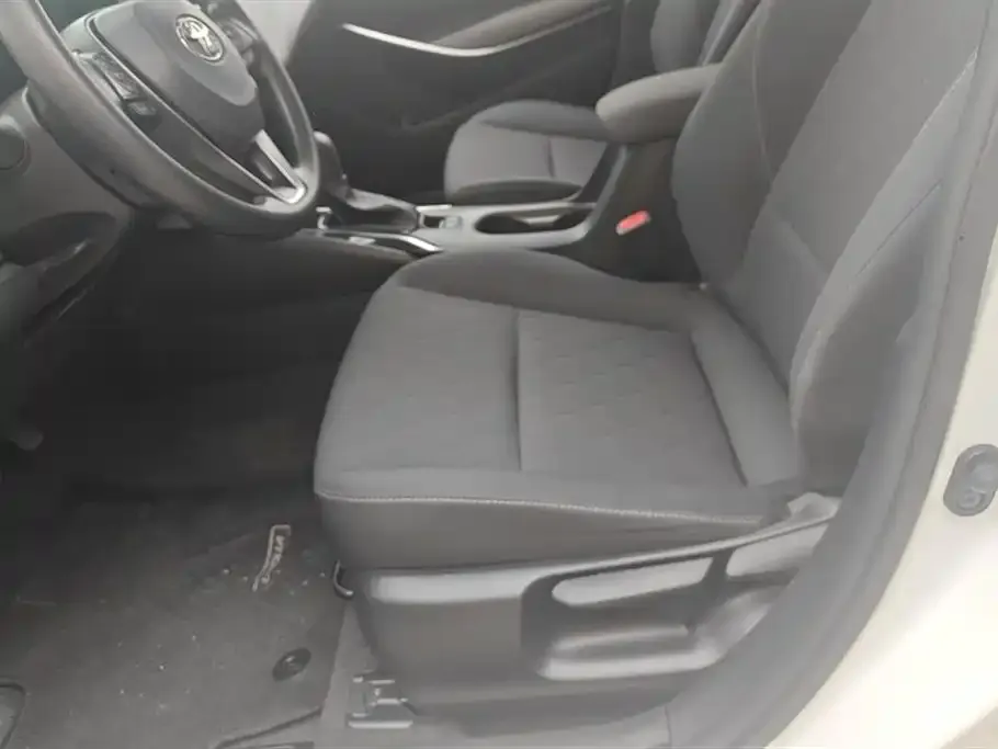 Toyota Corolla 2023 из CN, фото 4