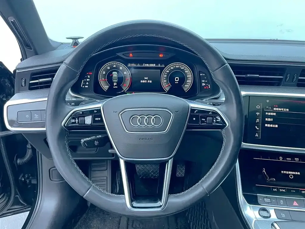 Audi A6L — фото 8