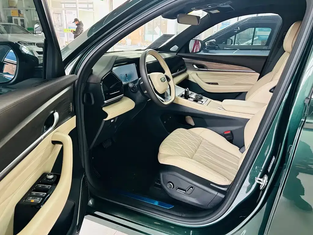 Geely Xingyue L 2024 из CN, фото 4