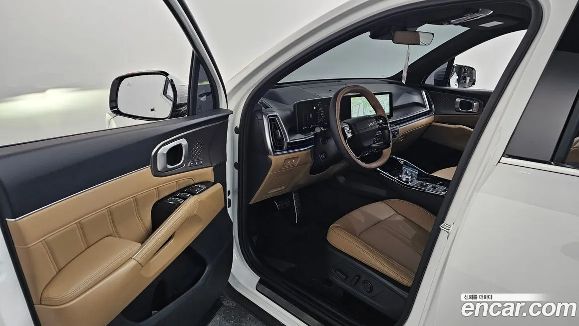 Kia Sorento — фото 8