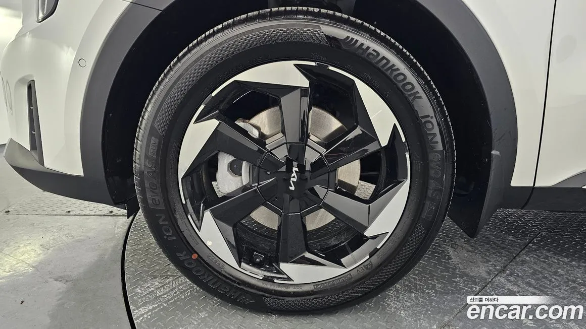 Kia Sorento — фото 9