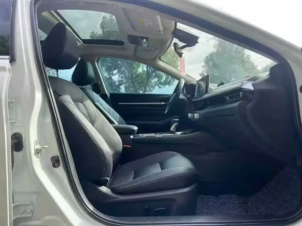 Nissan Teana 2023 из CN, фото 2