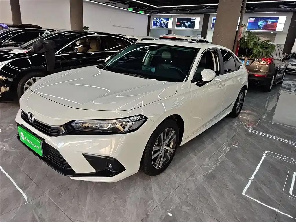 Honda Civic 2023 из CN, фото 2