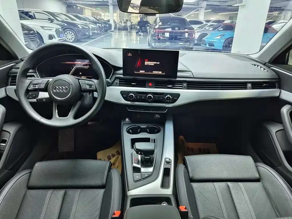 Audi A4L 2024 из CN, фото 7