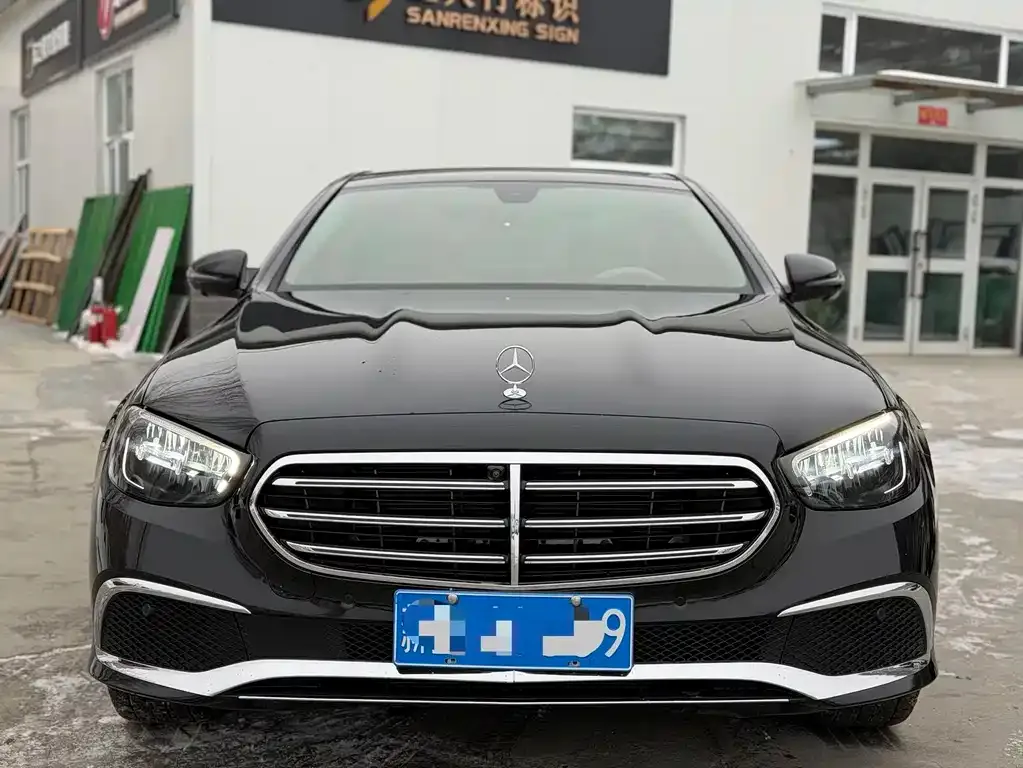 Mercedes-Benz E-Class 2023 из CN, фото 2