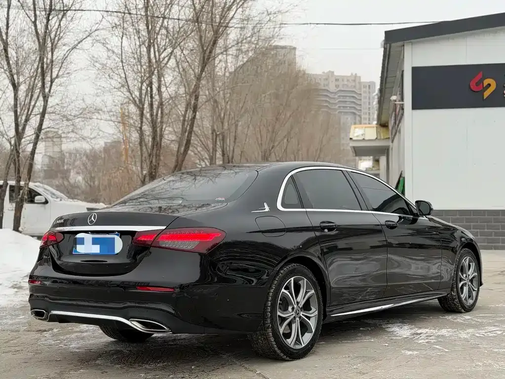 Mercedes-Benz E-Class 2023 из CN, фото 8