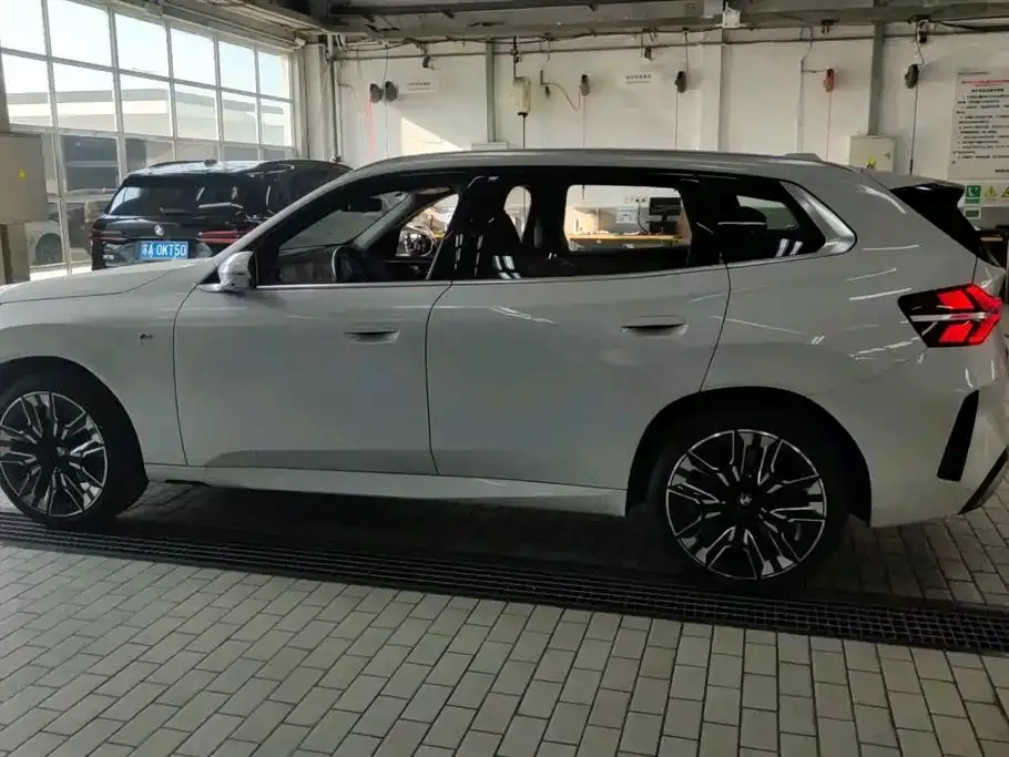 BMW X3 2025 из CN, фото 10