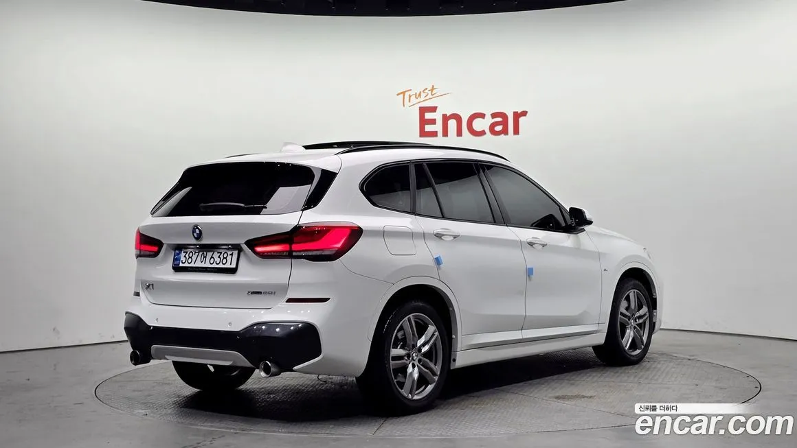 BMW X1 2022 из KR, фото 2
