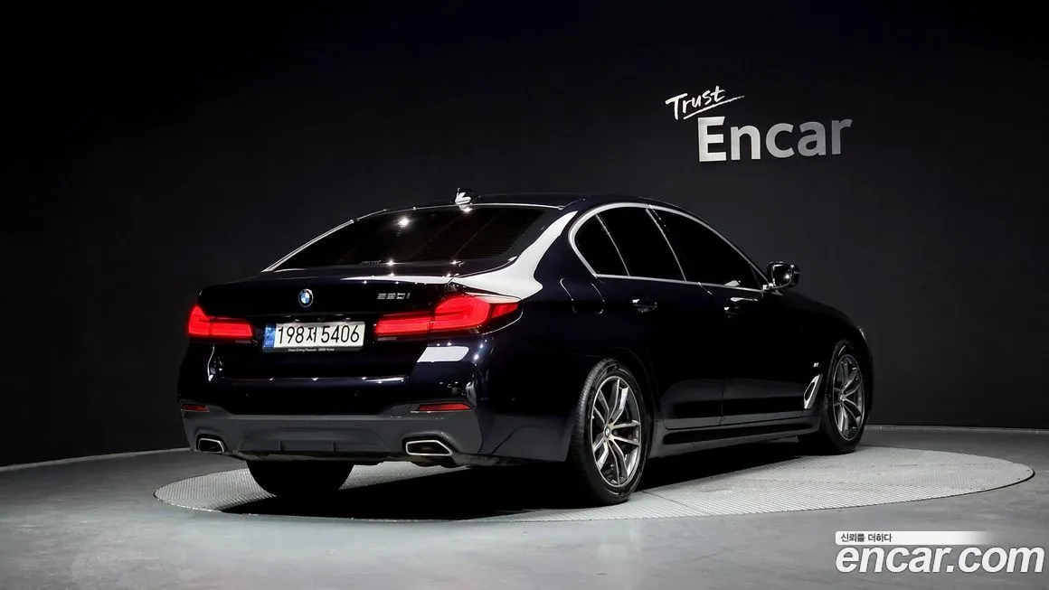 BMW 5-Series 2022 из KR, фото 3