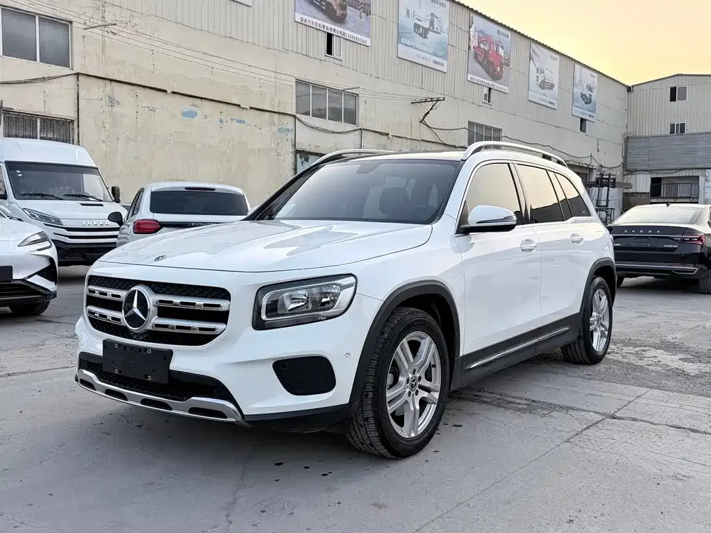 Mercedes-Benz GLB
