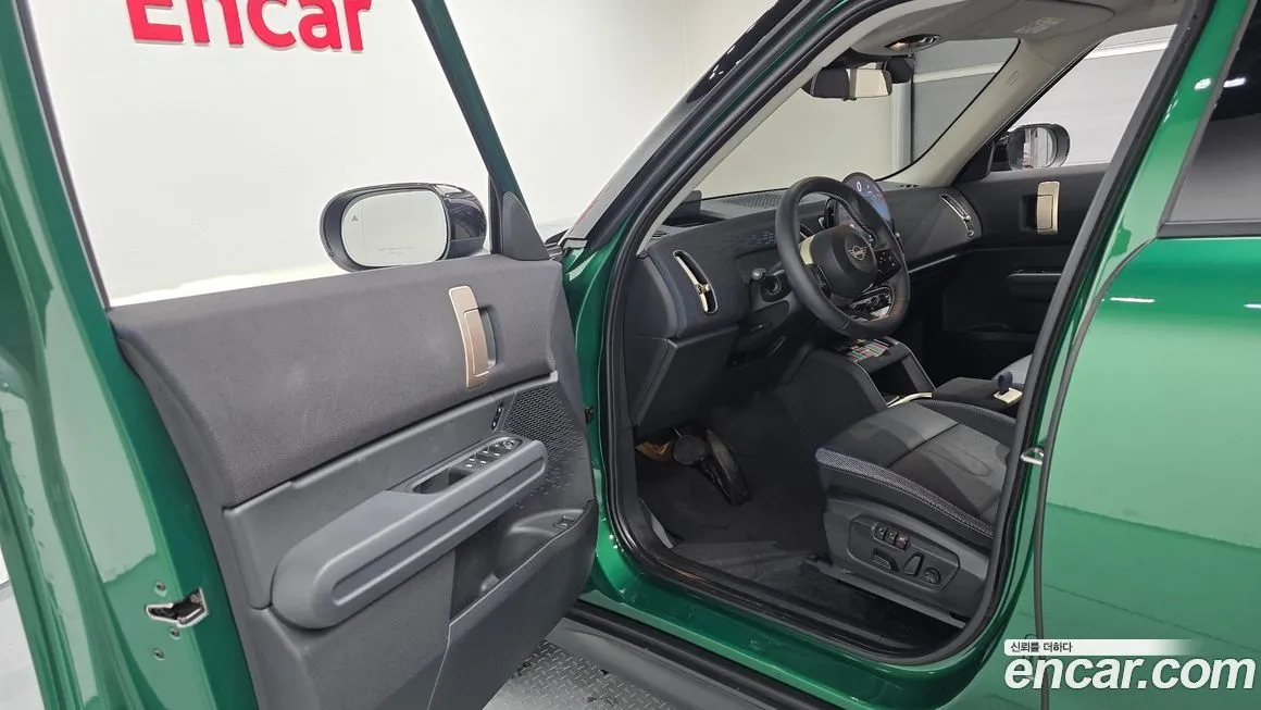 Mini Countryman 2024 из KR, фото 10