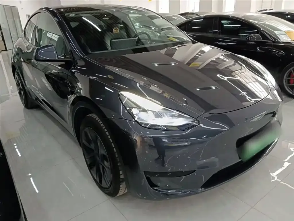 Tesla Model Y 2024 из CN, фото 2