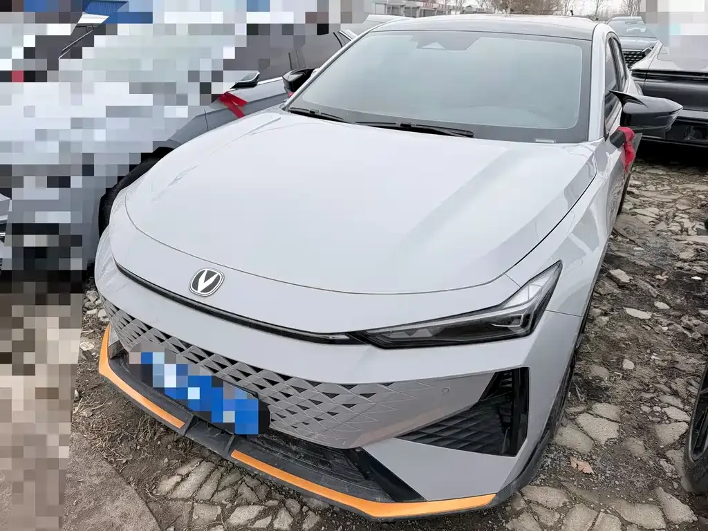 Changan UNI-V 2024 из CN, фото 1