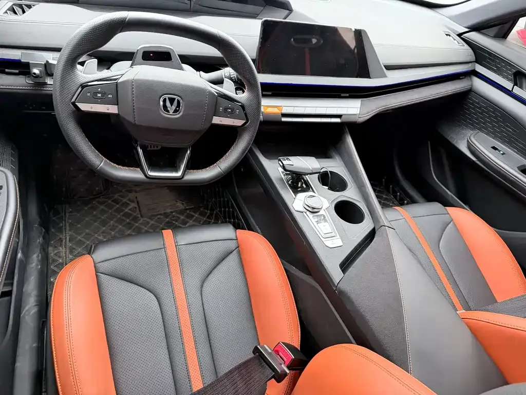 Changan UNI-V 2024 из CN, фото 7