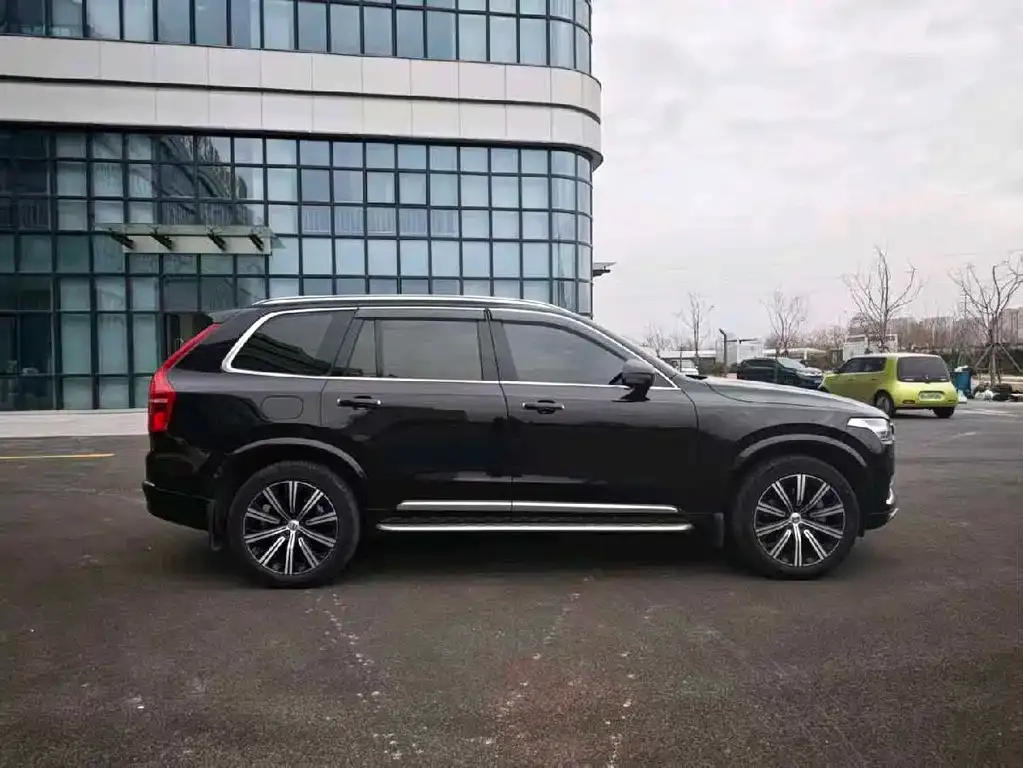 Volvo XC90 2023 из CN, фото 6