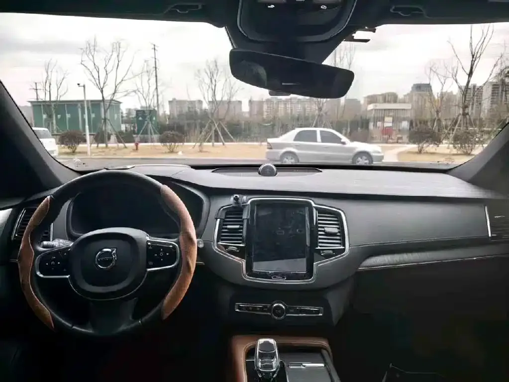 Volvo XC90 2023 из CN, фото 3